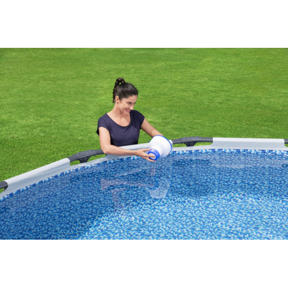 Dozator chimic plutitor pentru piscinele de grădină - BESTWAY