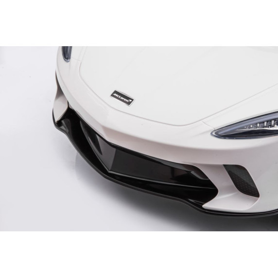 Mașină electrică lăcuită - Inlea4Fun McLaren GT 12V - alb